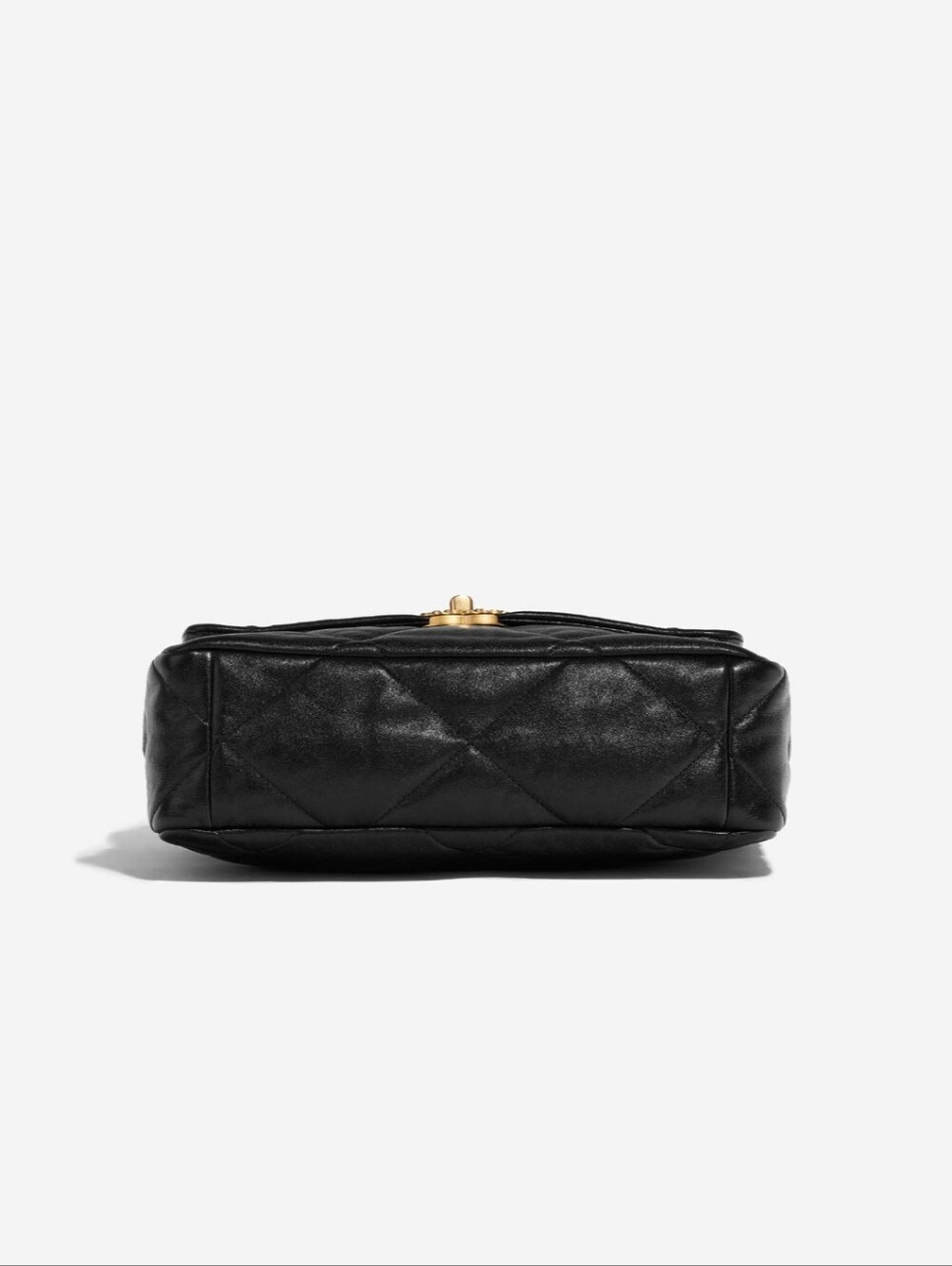 MSRP$8,500 LIKE NEW Chanel Black Quilted Lambskin Leather 19 Large Maxi Flap Bag - Picture 6 of 16